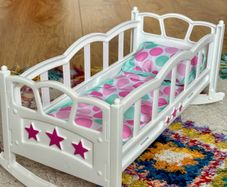 Doll bed