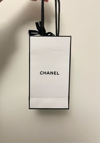 NEW Chanel gift bag with Chanel ribbon
