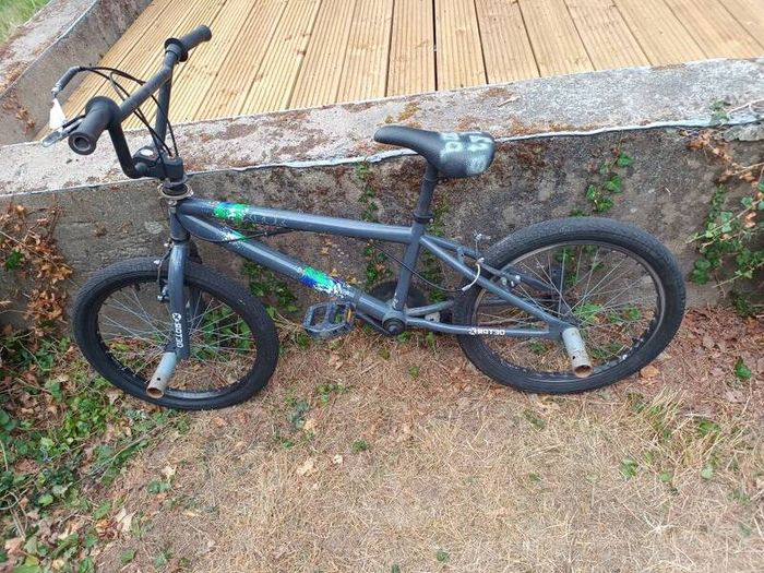 BMX bike