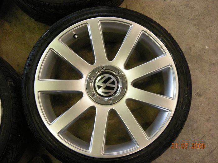 19 inch audi rs 4 wheels and tyres