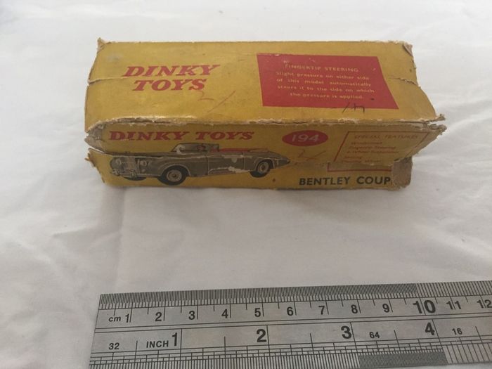 Dinky 194, Bentley Coupe box. In ok condition