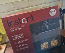 Airfryer InstantPot Vortex Plus 6in1 Multicooker - NEW