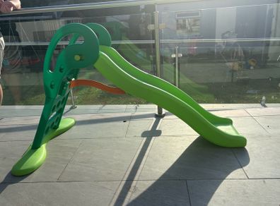 Folding slide
