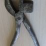 Old Cobblers Pliers Image 2