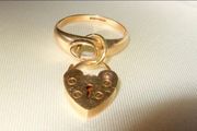 Vintage 9ct Gold 'Jailers Ring'- Fully Hallmarked