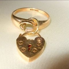 Vintage 9ct Gold 'Jailers Ring'- Fully Hallmarked