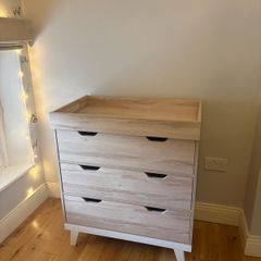 Mamas and Papas Chest of Drawers with baby changing top