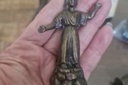 brass figures