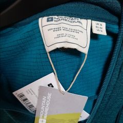 New warm fleece mountain warehouse tag attached