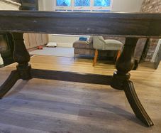 solid wood oval dining table