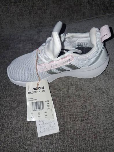 Brand New Adidas Girls Racer TR21 Trainers - Size - U.K.12K - RRP - 39.99 - Open To Offers!!