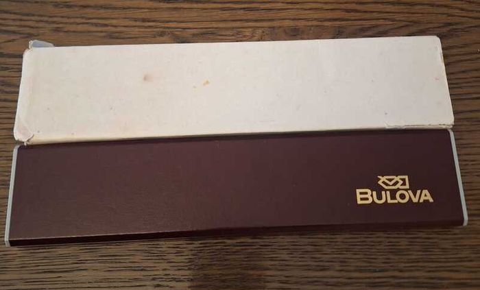 Vintage 1984 Bulova P4 Super Seville Quartz 7-284071
