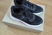 kids black trainers