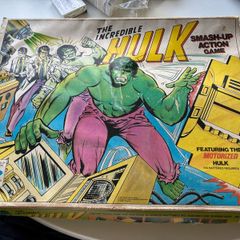 Vintage Incredible Hulk smash up action game by Ideal 1979