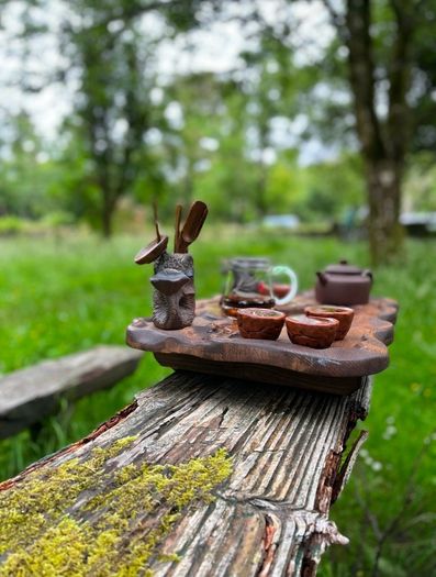 Elegant Wooden Tea Table for Chinese Tea Ceremony