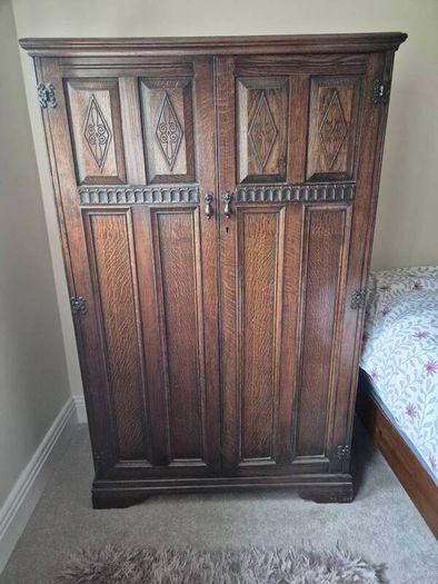 Vintage Wardrobe