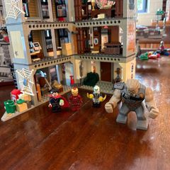 Lego Sanctum Santorum Showdown 76108