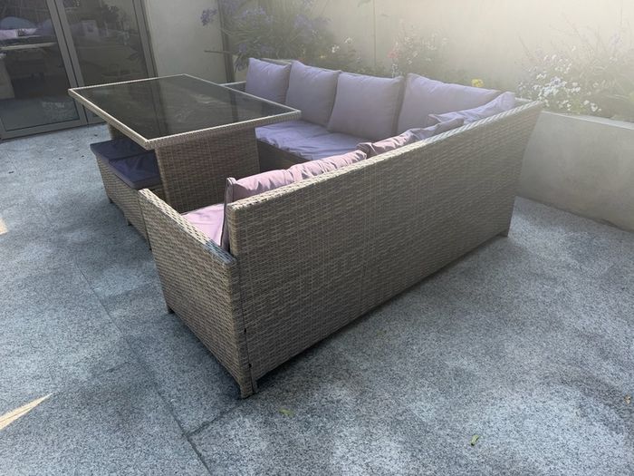 L Shape Table & Chairs Garden Furniture