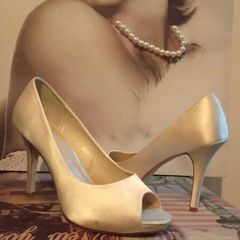 High Heels Size 8