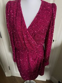 Sequin dress party dress Other Stories with a wrap silhouette padded shoulders pink lined size 42/ M BNWT