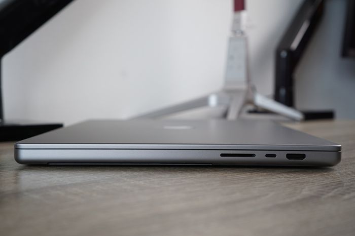 MacBook Pro 16" 32GB | 2021 | M1 Pro | 512GB | 91%