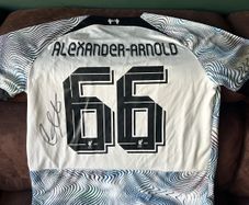 Trent Alexander Ireland signed Liverpool shirt