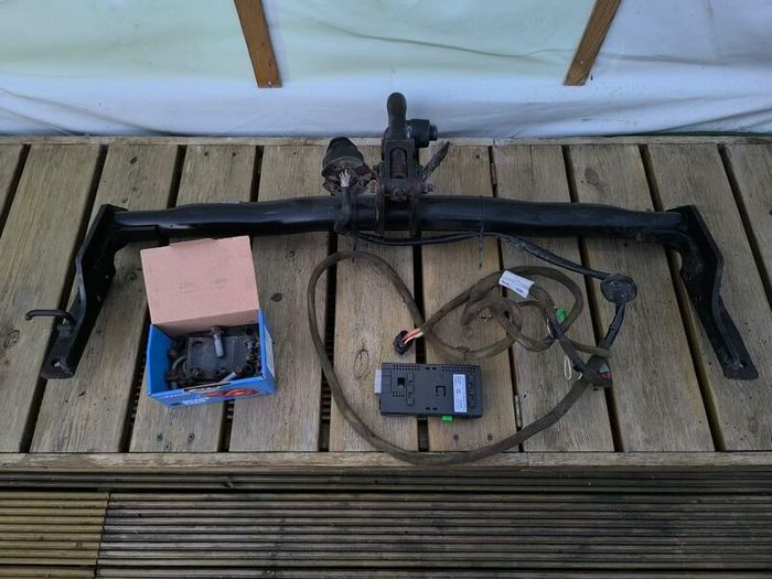 Xc90 toe hitch
