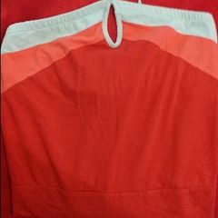 Summer Roxy top size 10/12 Price includes post