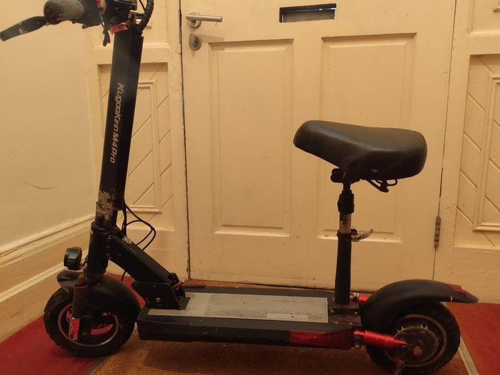 Kugoo Kirin M4 Pro. Needs TLC / Spares or Repair, Bargain