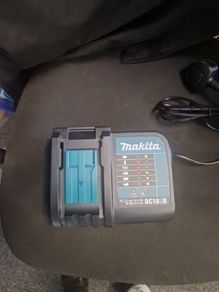 makita charger
