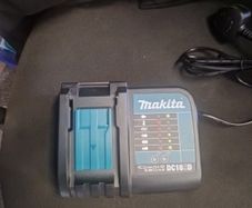 makita charger