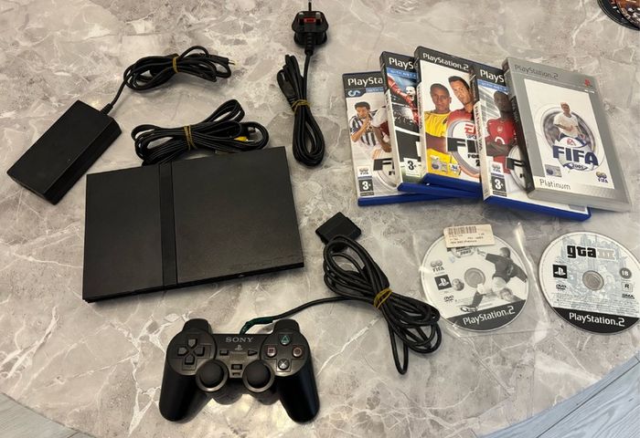 Playstation 2 Ps2 slimline with games
