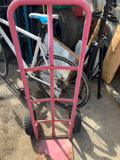 hand truck