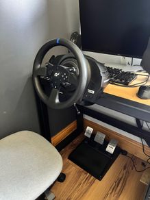 Thrustmaster t300