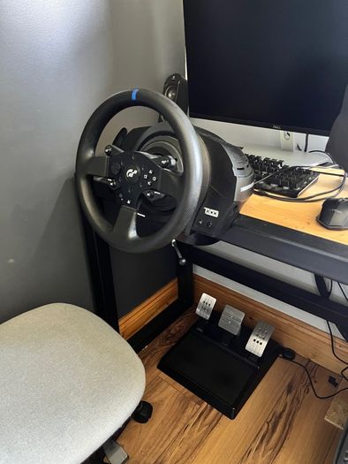Thrustmaster t300