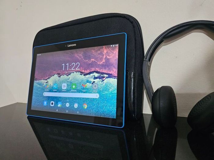 Lenovo Tab 10 TB-X103F Black Wi-Fi 16GB+16GB Extra memory 10.1" 5MP Cheap Android Tablet included with Extras