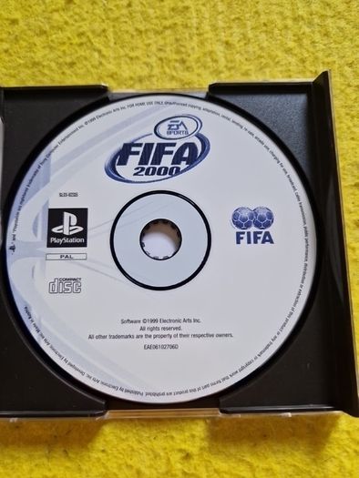 Fifa 2000  PlayStation1 Ps1 PlayStation2 Ps2 games Original