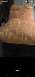 Girls pink fluffy chair great senory bought