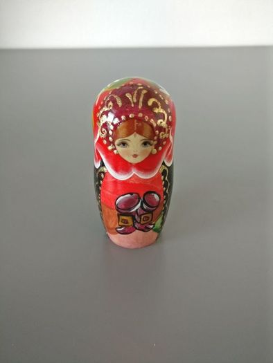 Set of 5 Russian Matryoshka Dolls featuring Puss in Boots