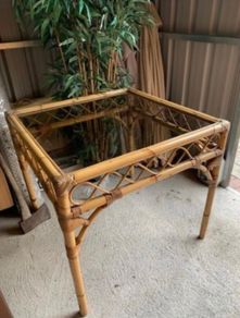 Smocked Glass Bamboo Table
