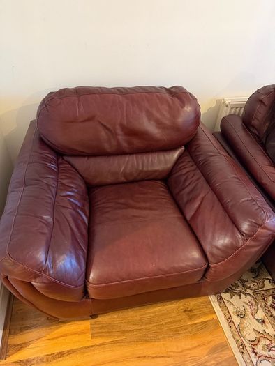 Real Leather 3 Seater Sofa + 2 Armchairs