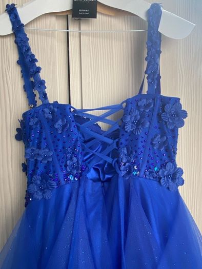 TY/ Debs dress