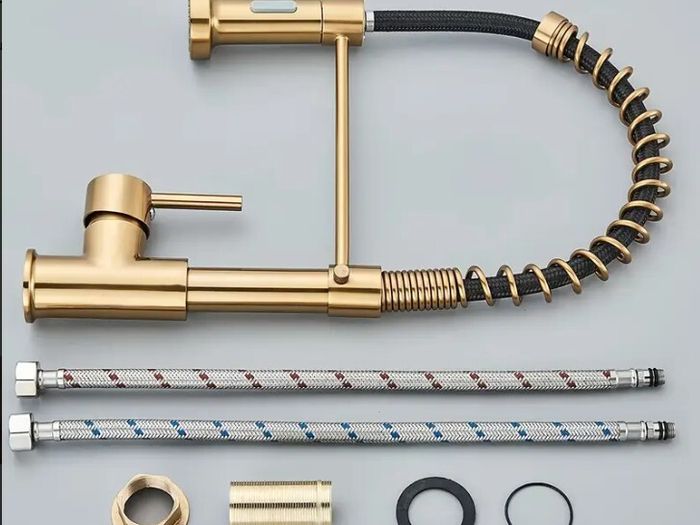 Kitchen Tap Gold Pull-Down Kitchen Faucet 360 Swivel Spout