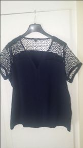 Navy top Esmara size UK12/14 EUR40/12 Postage included