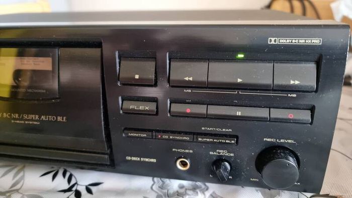 From 1994 Pioneer CT-S530 HIFI Stereo 3 Head Cassette Deck, working good.