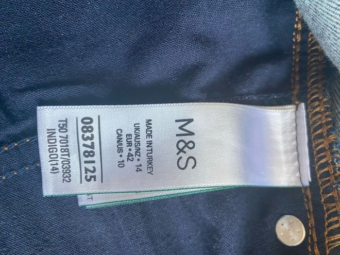 M&S Autograph Skirt size 14