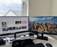 Total  2  Hannspree Monitors  24 inch Full HD Perfect WFH Setup