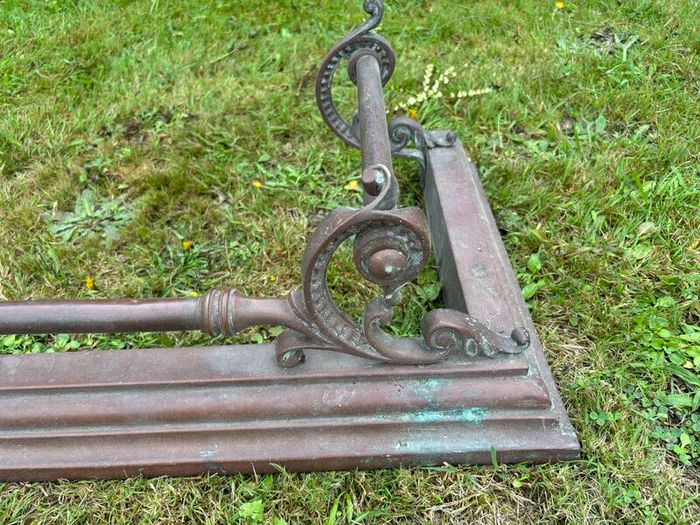 Enhance your hearth with this authentic Victorian brass fender