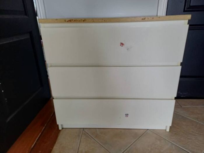 Ikea chest of drawers