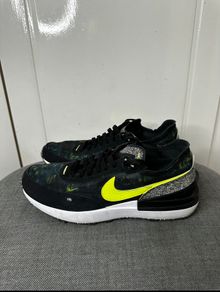 Nike waffle one